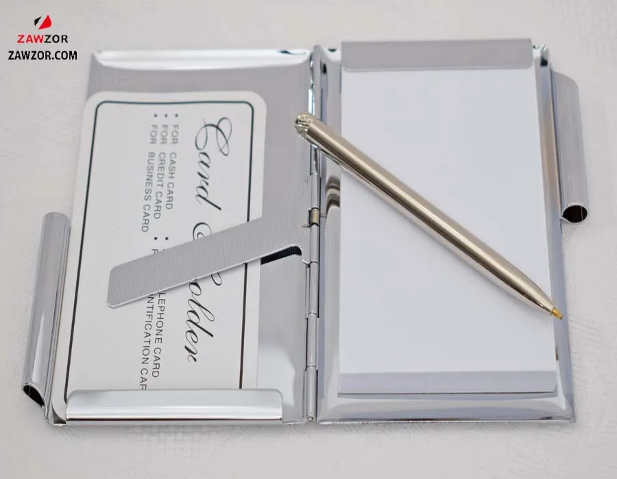 4 items that will help keep your man well-organised